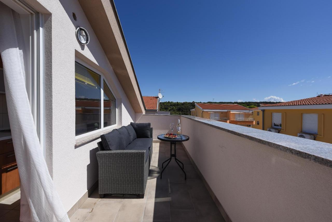 Sunset Beach Suites Kožino Exteriér fotografie